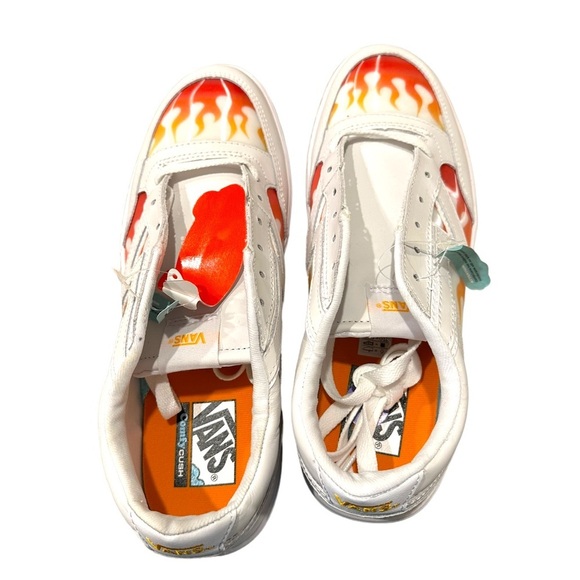 Vans Lowland Comfy Cush CC True White Flames Shoes 11.5 Mens Fire Skate NWT - Picture 9 of 10